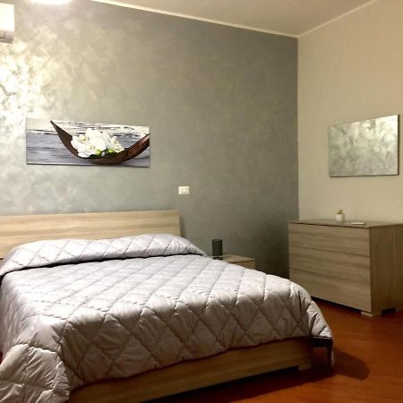 Alpheus Apartment Syracuse ภายนอก รูปภาพ