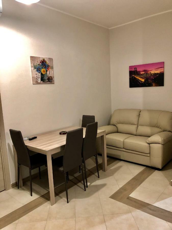 Alpheus Apartment Syracuse ภายนอก รูปภาพ
