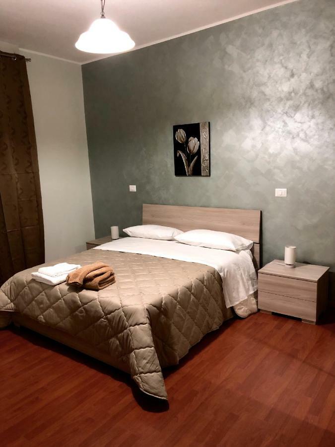 Alpheus Apartment Syracuse ภายนอก รูปภาพ